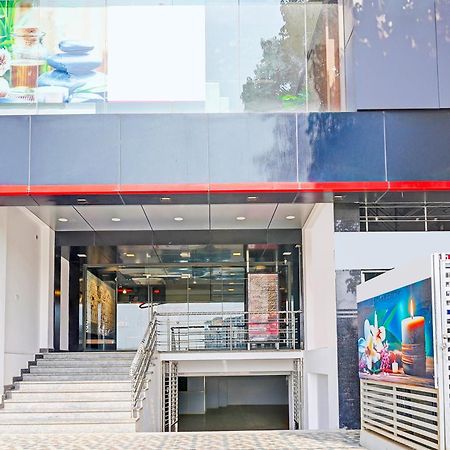 Super Collection O Niladri Road Hotel Kammasandra ภายนอก รูปภาพ