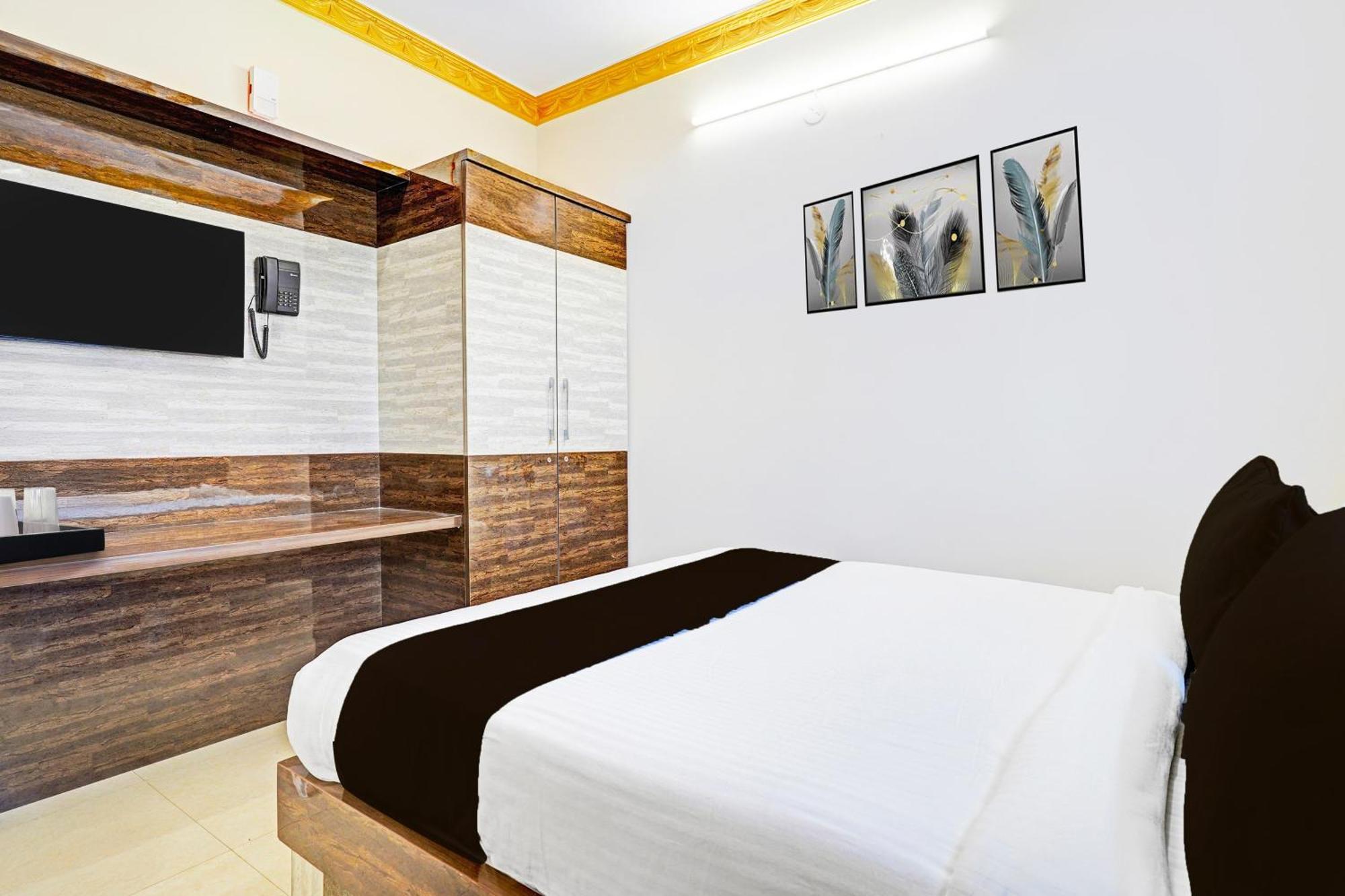 Super Collection O Niladri Road Hotel Kammasandra ภายนอก รูปภาพ