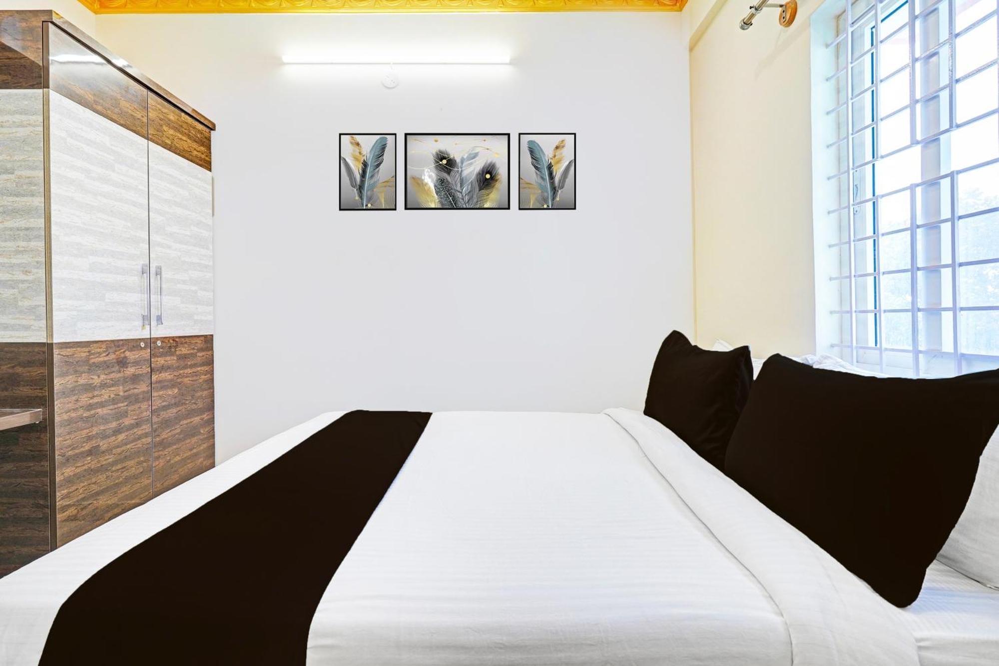 Super Collection O Niladri Road Hotel Kammasandra ภายนอก รูปภาพ