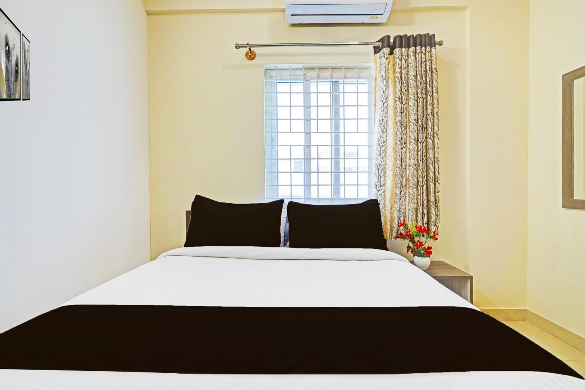 Super Collection O Niladri Road Hotel Kammasandra ภายนอก รูปภาพ
