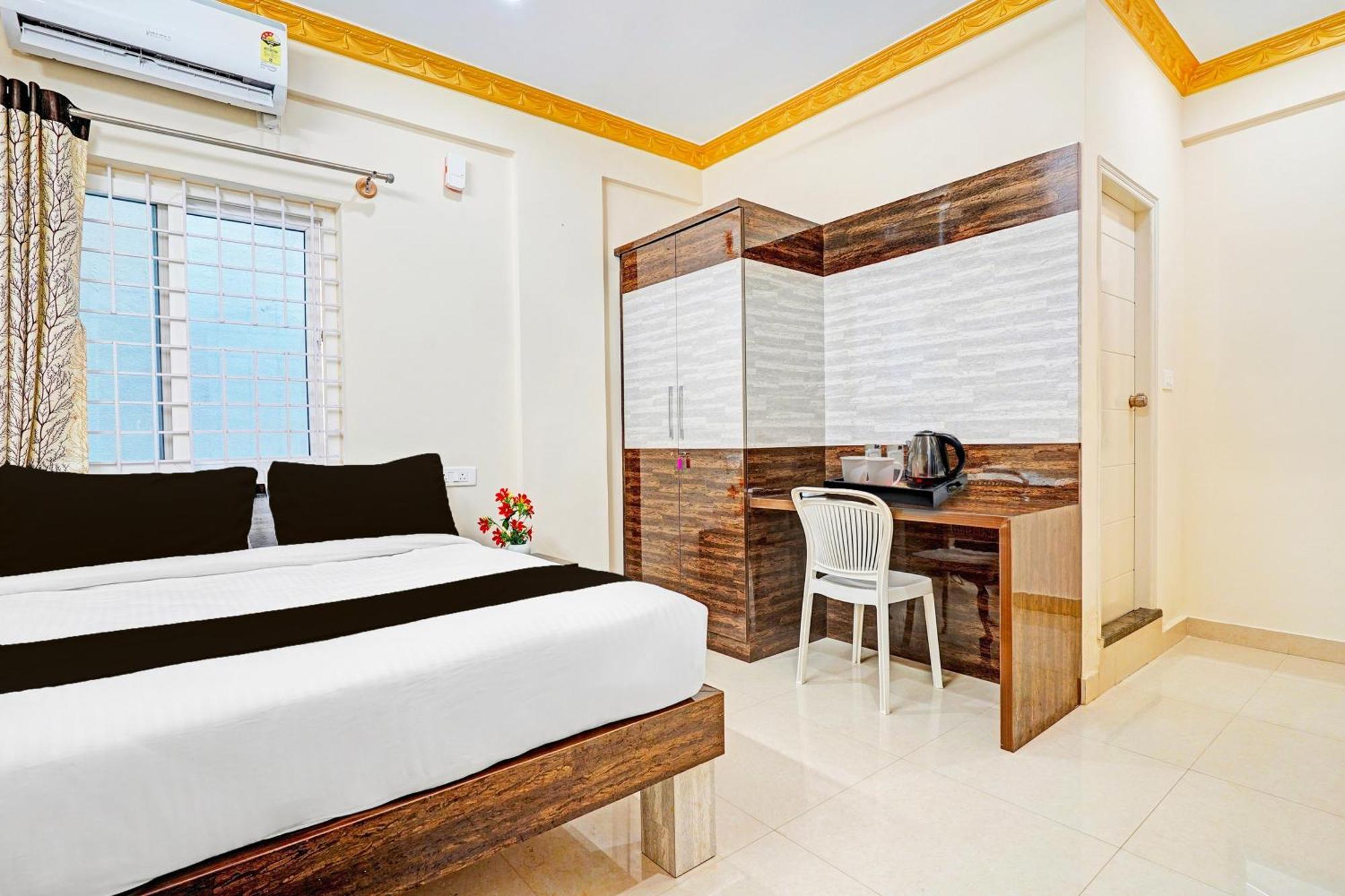 Super Collection O Niladri Road Hotel Kammasandra ภายนอก รูปภาพ