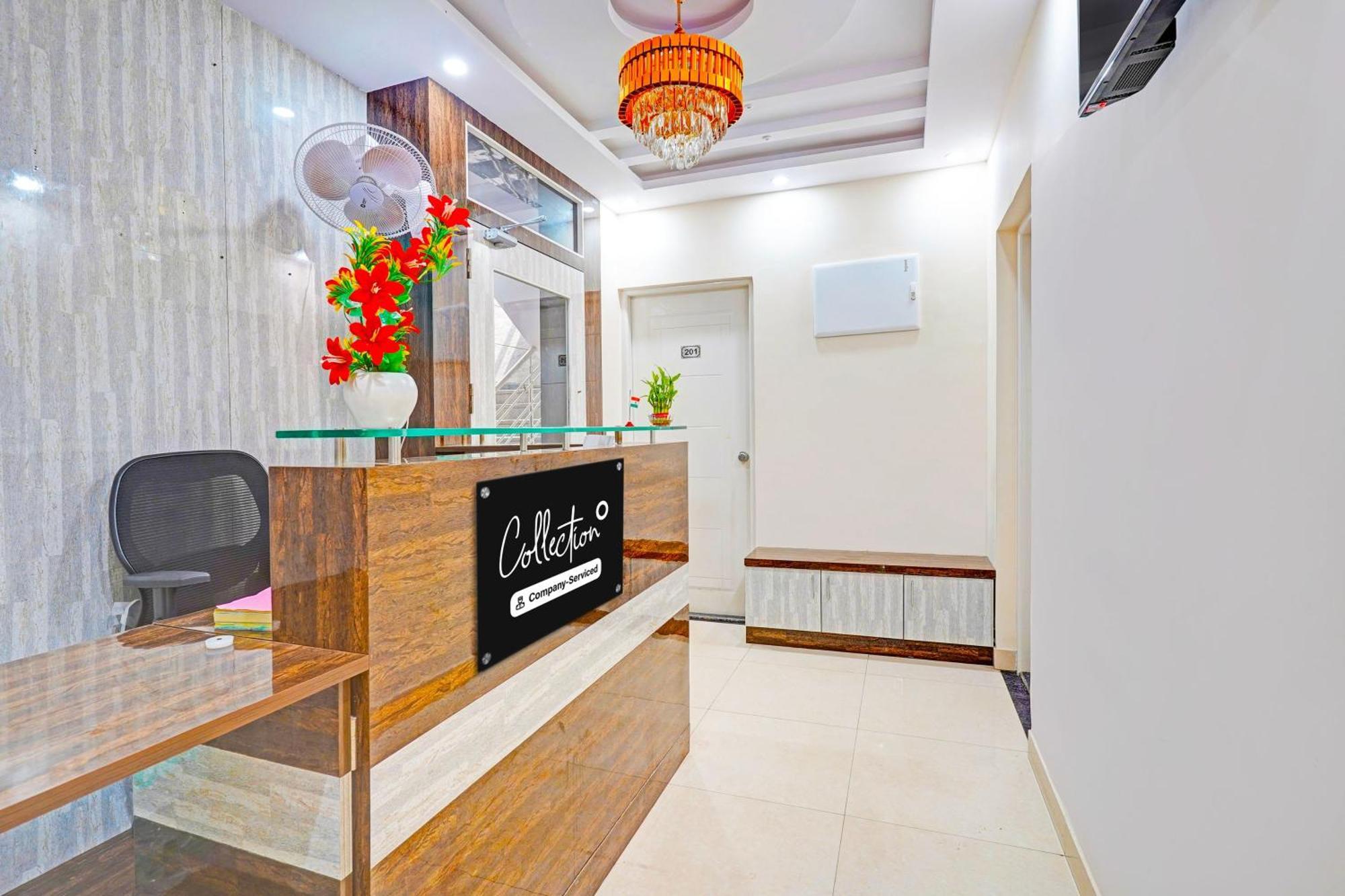 Super Collection O Niladri Road Hotel Kammasandra ภายนอก รูปภาพ