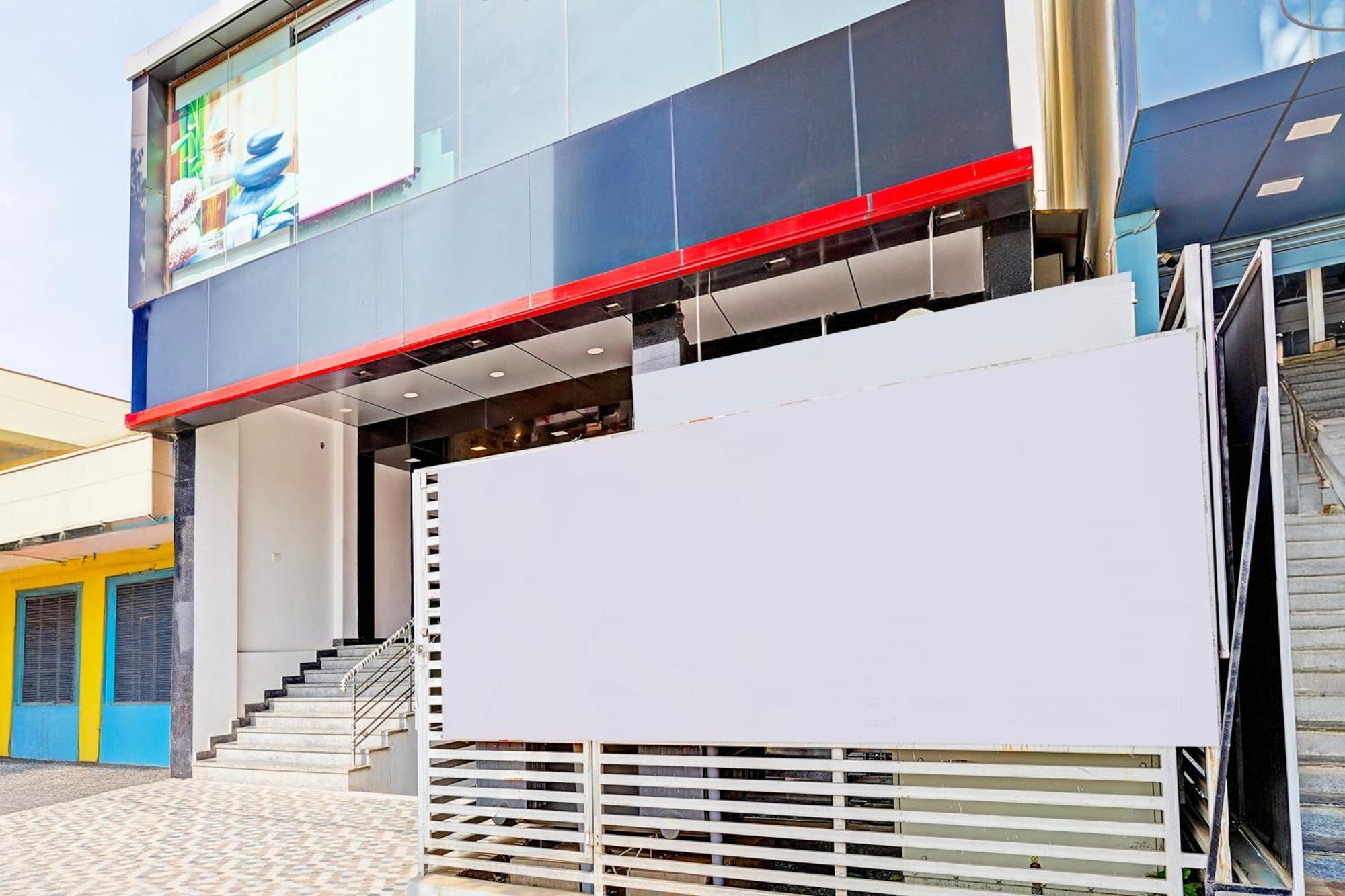 Super Collection O Niladri Road Hotel Kammasandra ภายนอก รูปภาพ